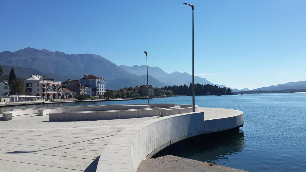 Room Next To Porto Montenegro Тиват Экстерьер фото